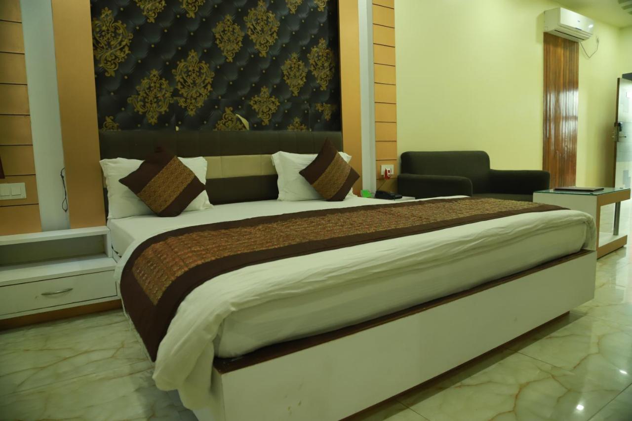 Hotel Sukhdeo Palace جايا المظهر الخارجي الصورة